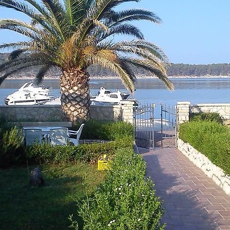 Apartments Nautica Barbat na Rabu Cameră foto